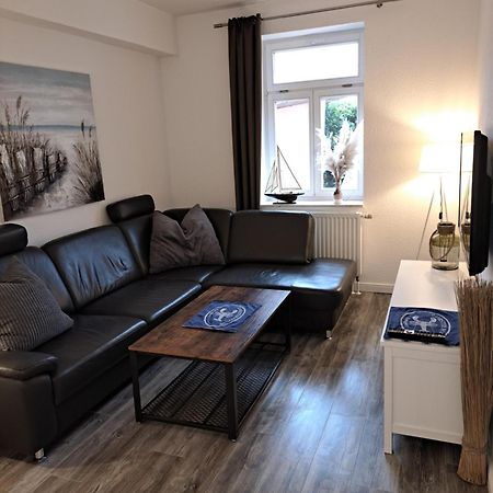 Deutsches Haus Apartments Ломе Екстер'єр фото